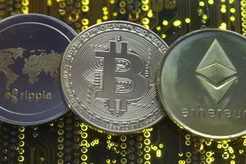 Bitcoin, Ether Breach Key Levels; Shiba Inu, Dogecoin in Green