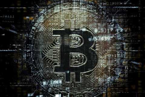 Bitcoin Takes a Lot of Pressure Off The Dollar, Says Donald Trump